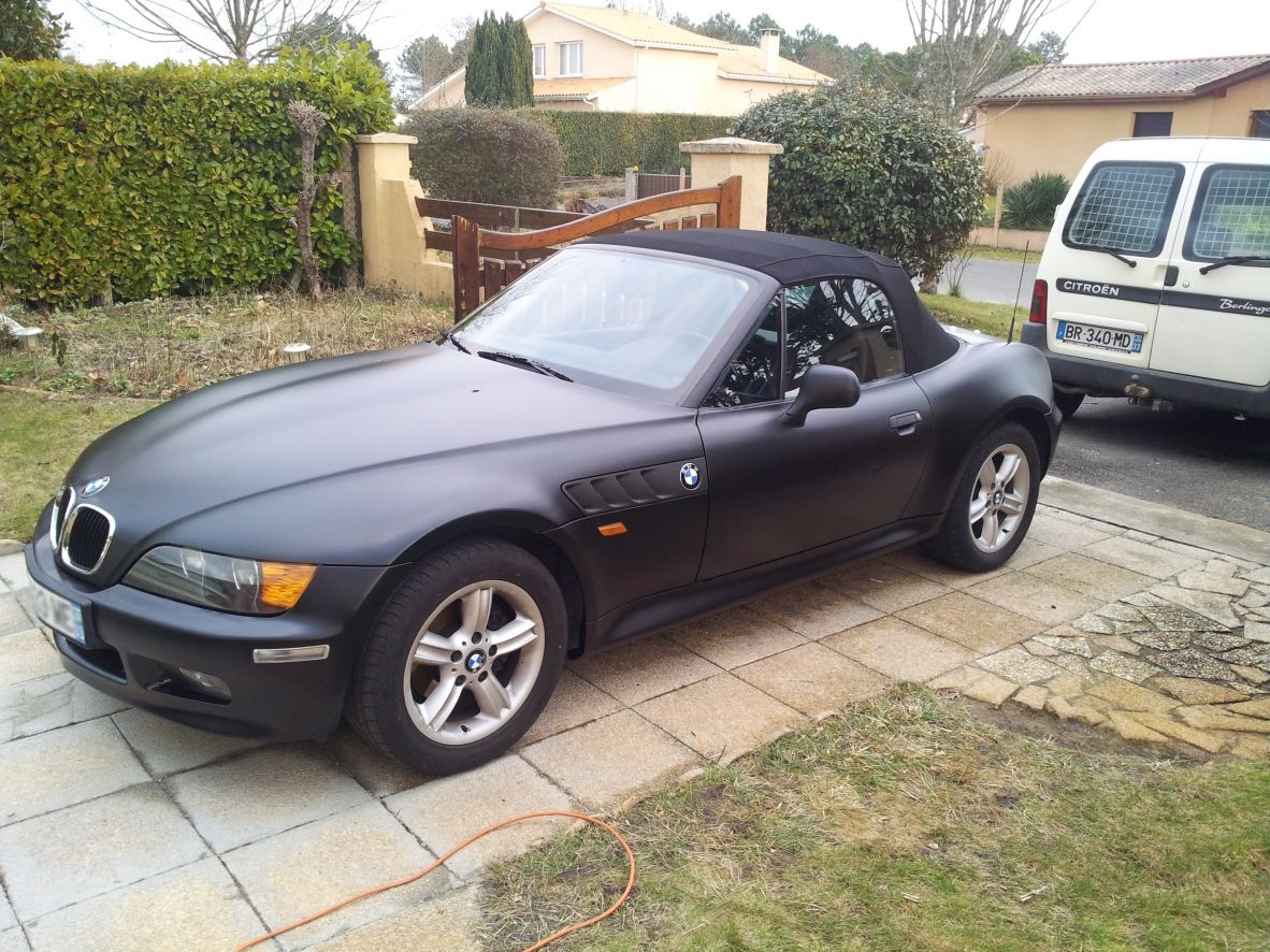 Covering Bmw Z3 Noir Mat Et Carbone